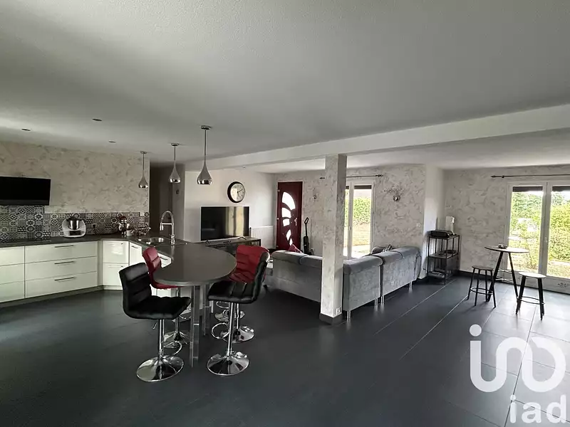 Maison, 195 m²