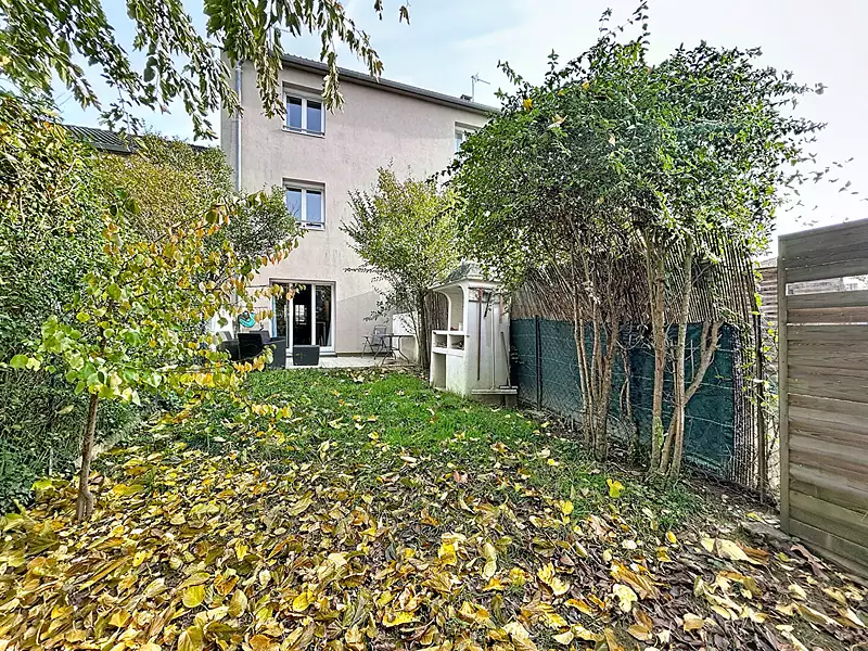 Maison, 93 m²