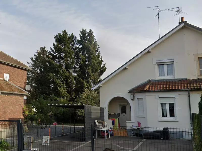 Maison, 77 m²