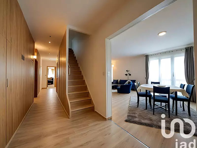 Maison, 158 m²