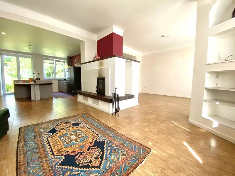 Maison, 167 m²