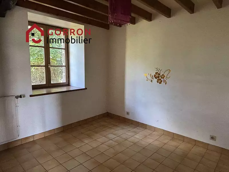 Maison, 168 m²