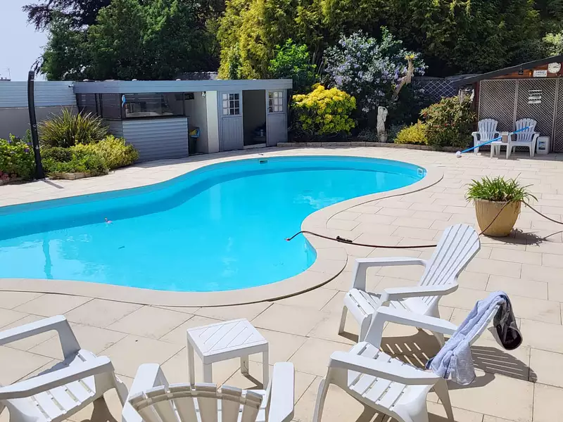 Maison, 225 m²