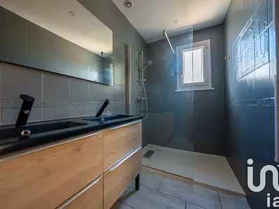 Maison, 121 m²