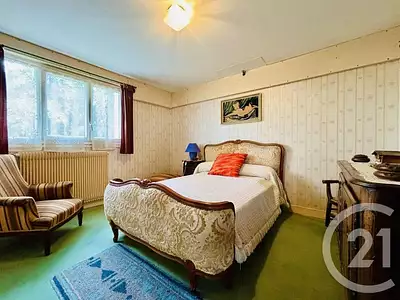 Maison, 196 m²