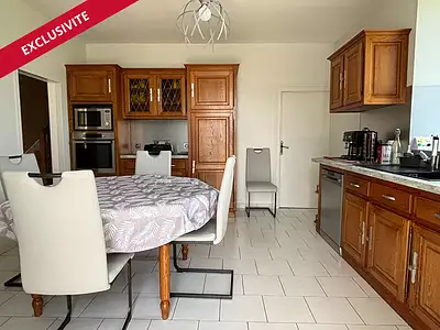 Maison, 146 m²