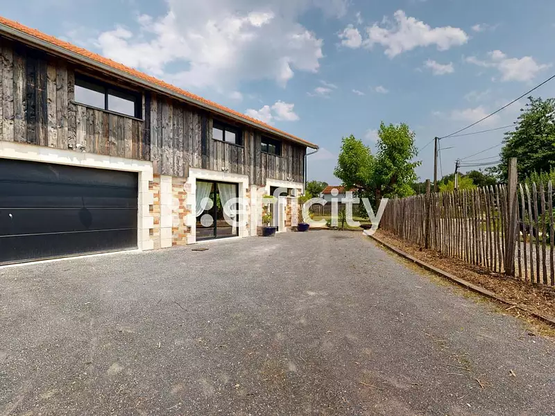 Maison, 160 m²