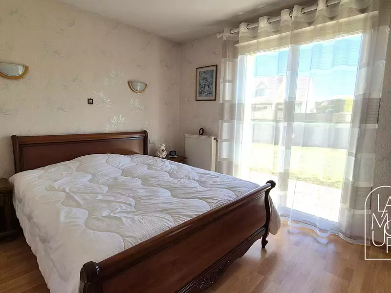 Maison, 231 m²