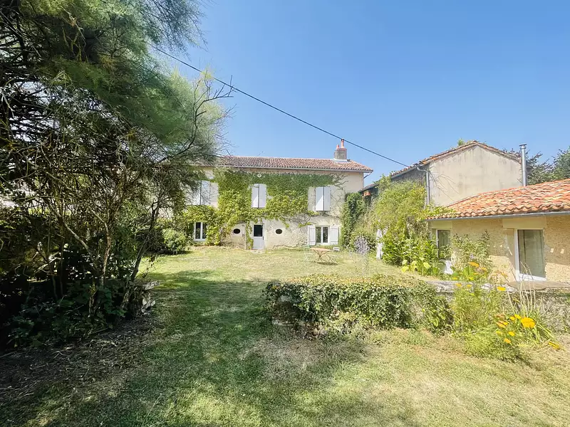 Maison, 231 m²