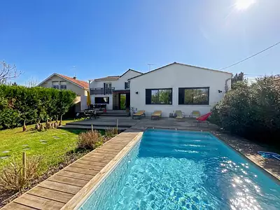 Maison, 192 m²