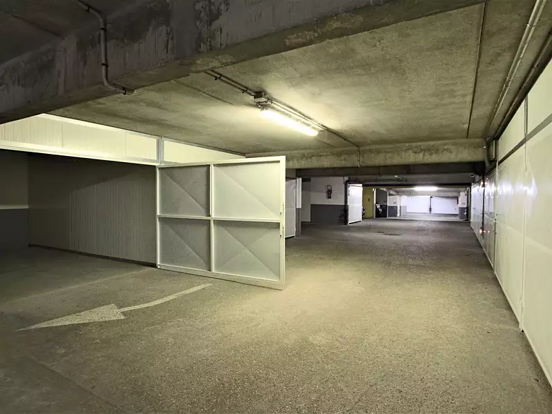 Parking, 13 m²