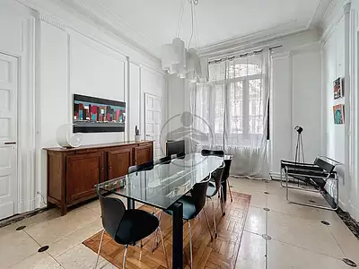 Maison, 328 m²