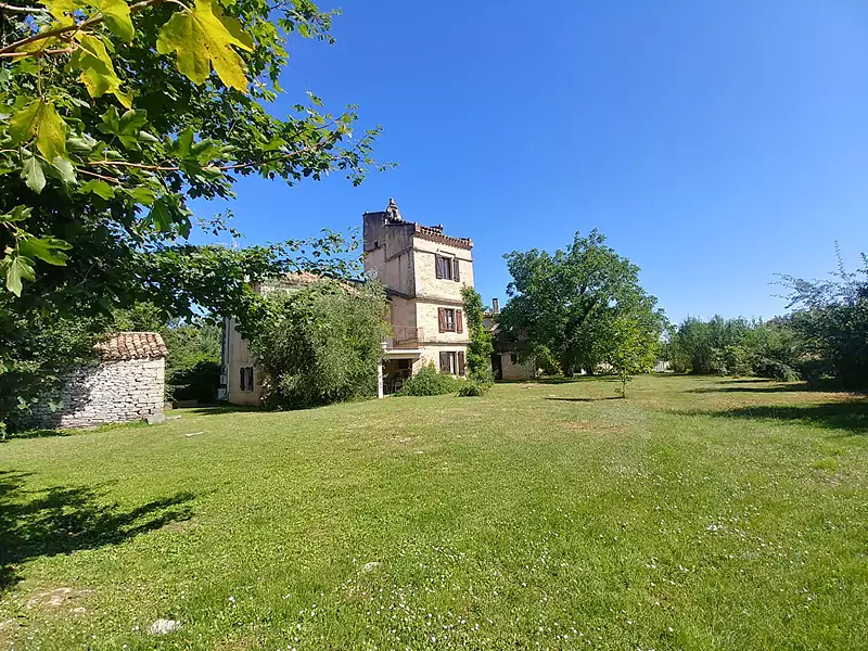 Maison, 210 m²