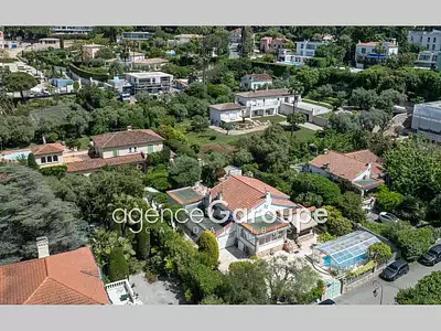 Maison, 165 m²