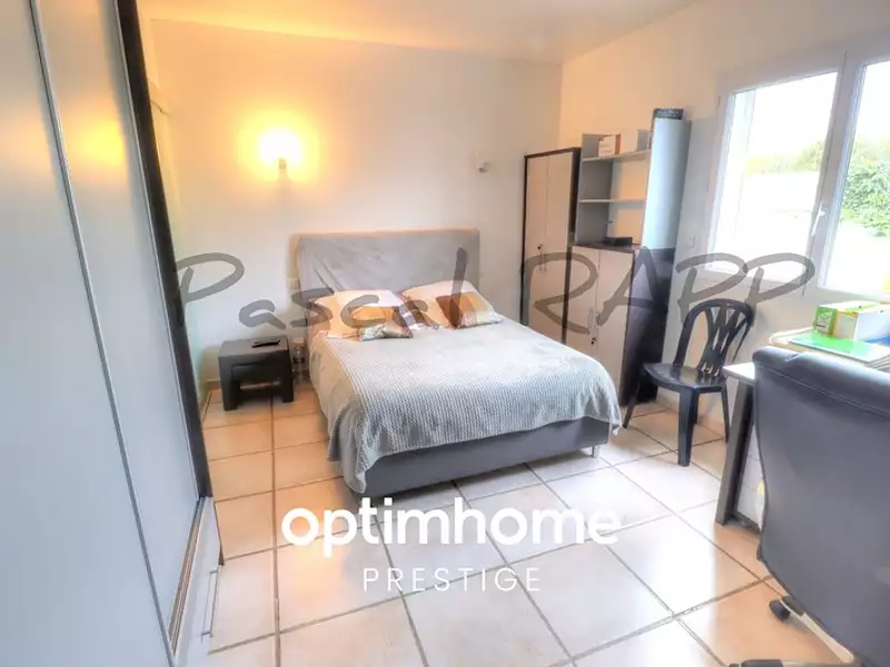 Maison, 218 m²