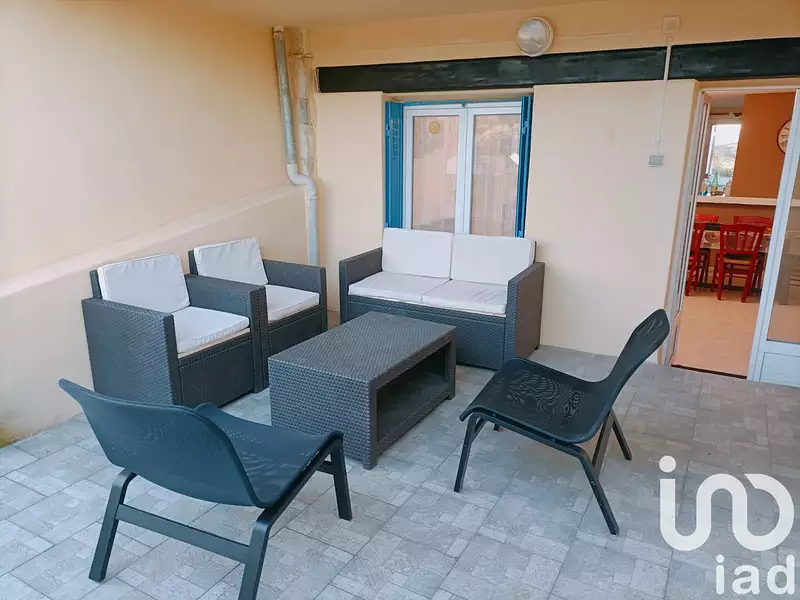 Immeuble, 719 m²