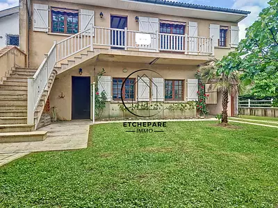 Maison, 167 m²
