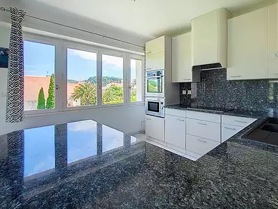 Maison, 300 m²