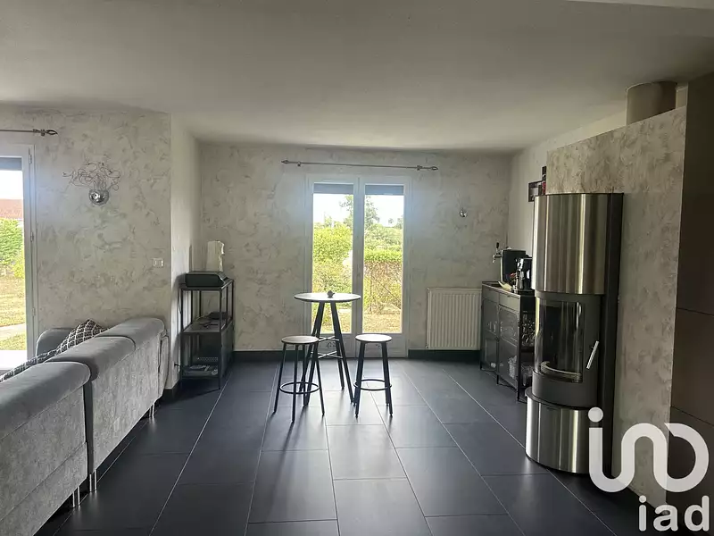 Maison, 195 m²