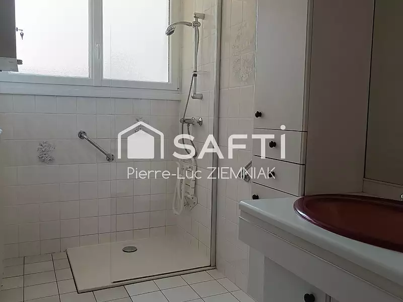 Maison, 92 m²