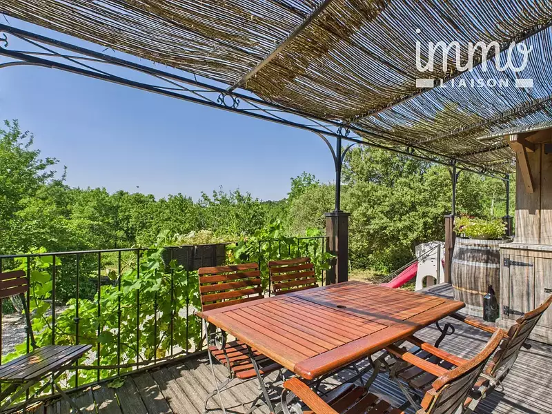 Maison, 266 m²