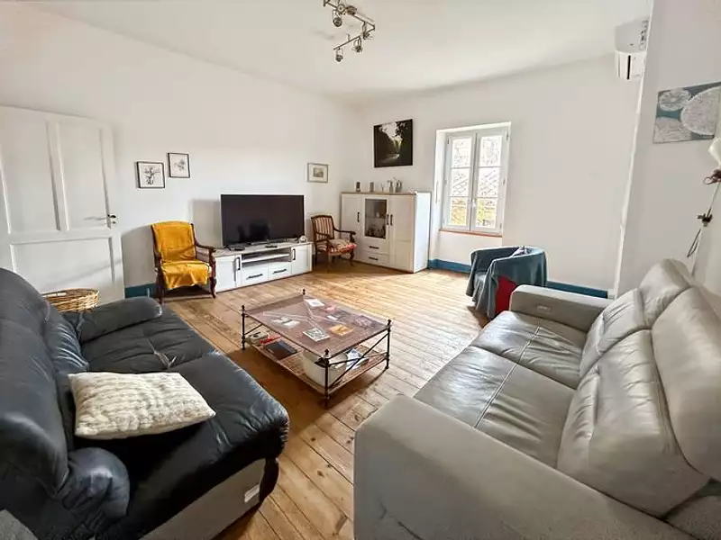 Maison, 146 m²