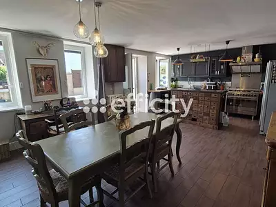 Maison, 145 m²