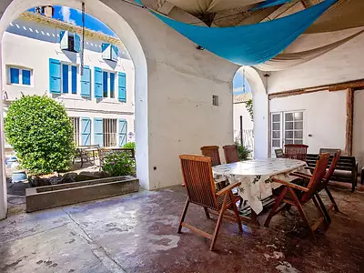 Maison, 350 m²