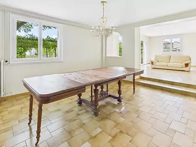 Maison, 263 m²