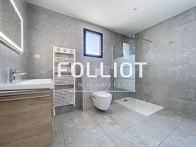 Maison, 160 m²