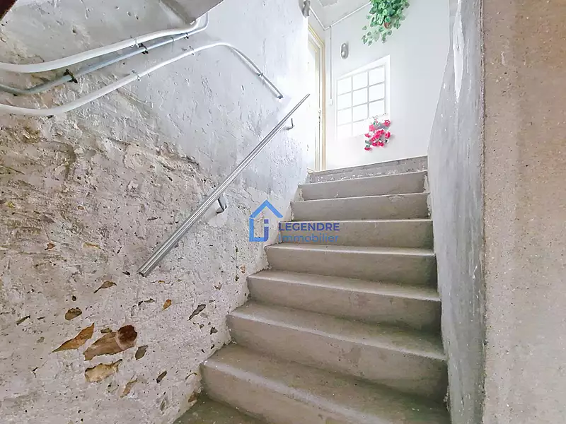 Immeuble, 140 m²