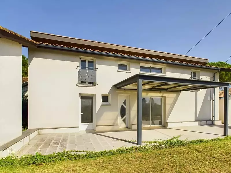 Maison, 400 m²