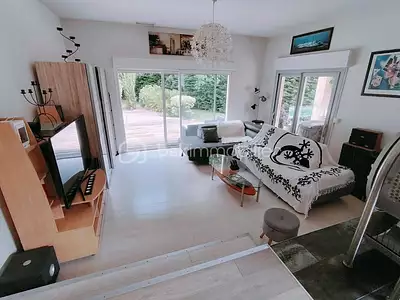 Maison, 185 m²
