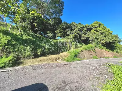 Terrain, 1 200 m²