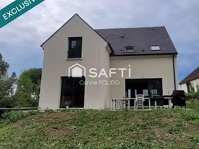 Maison, 166 m²