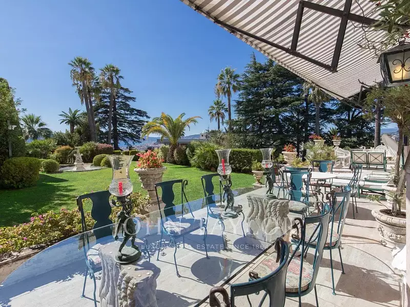 Appartement, 204,76 m²