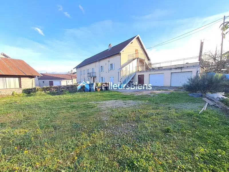 Immeuble, 326 m²