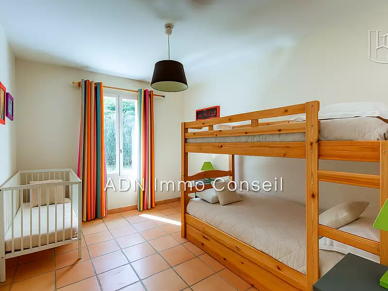 Maison, 162 m²