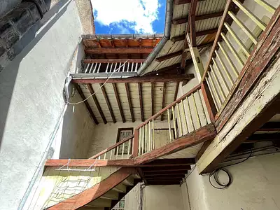 Immeuble, 220 m²