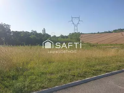Terrain, 2 500 m²