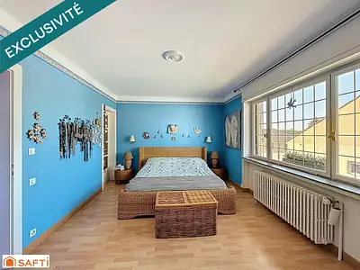 Maison, 260 m²