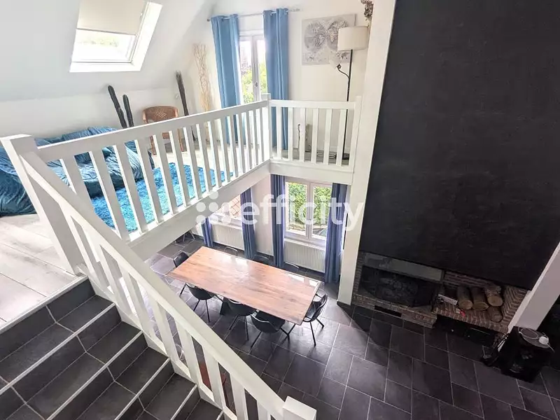 Maison, 235 m²
