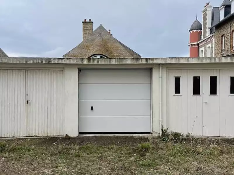 Parking, 16 m²