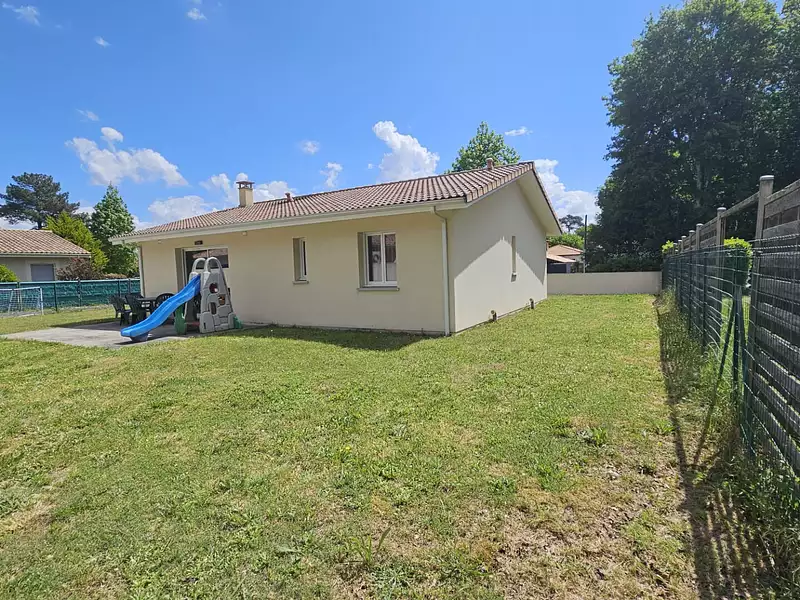 Maison, 92 m²