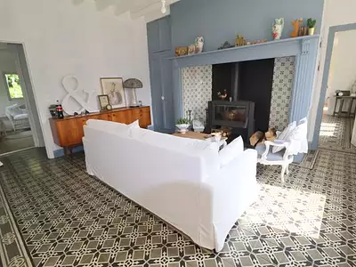 Maison, 240 m²