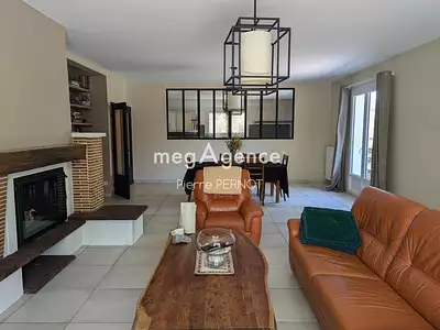 Maison, 300 m²