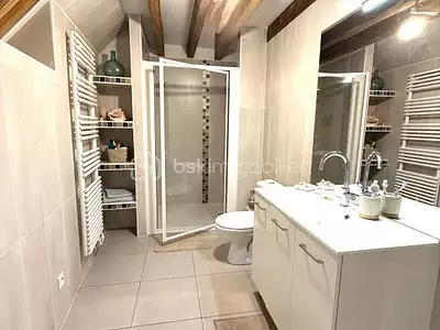 Maison, 185 m²