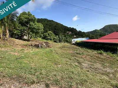 Terrain, 745 m²