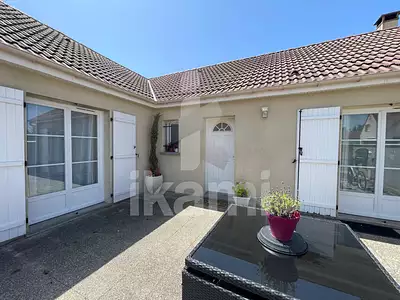 Maison, 115 m²