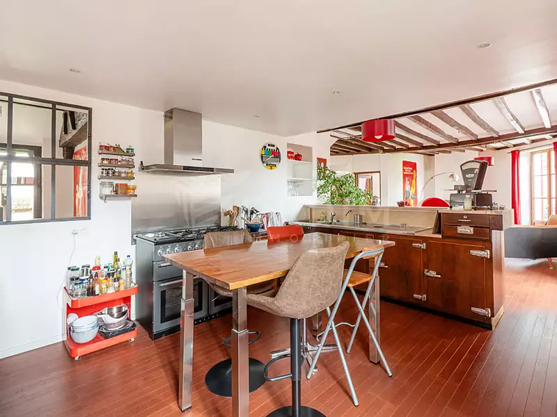 Maison, 266 m²